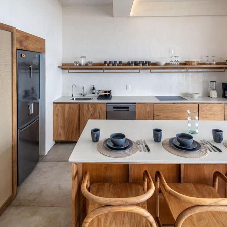 Oceanfront Luxury at The Tower at La Escondida - Apartment - 4