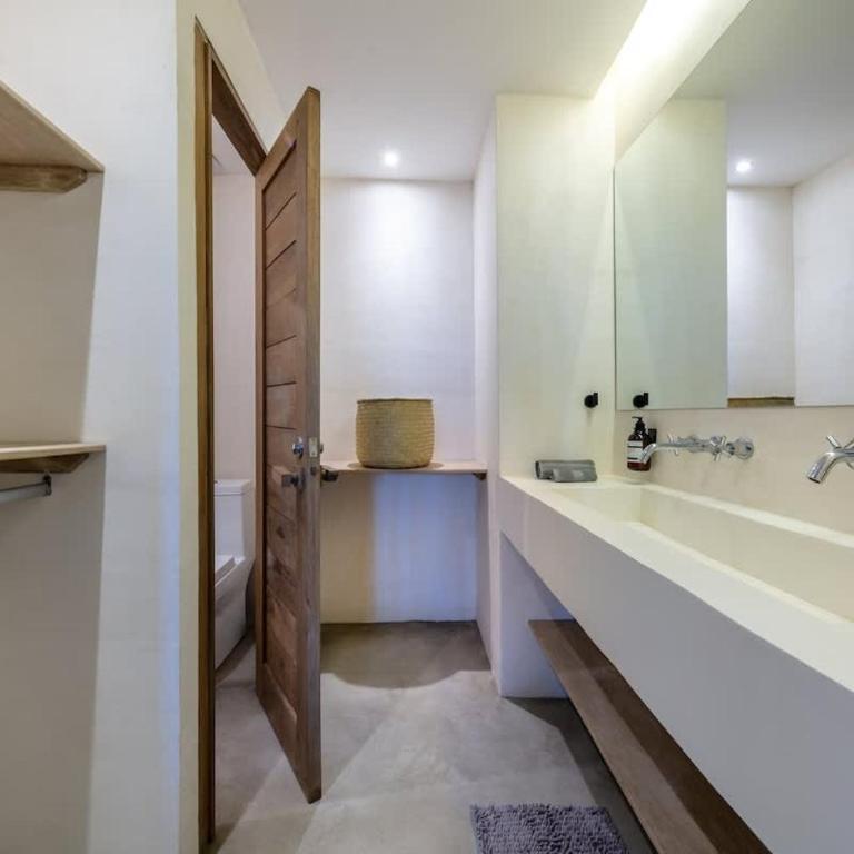 Oceanfront Luxury at The Tower at La Escondida - Apartment - 16