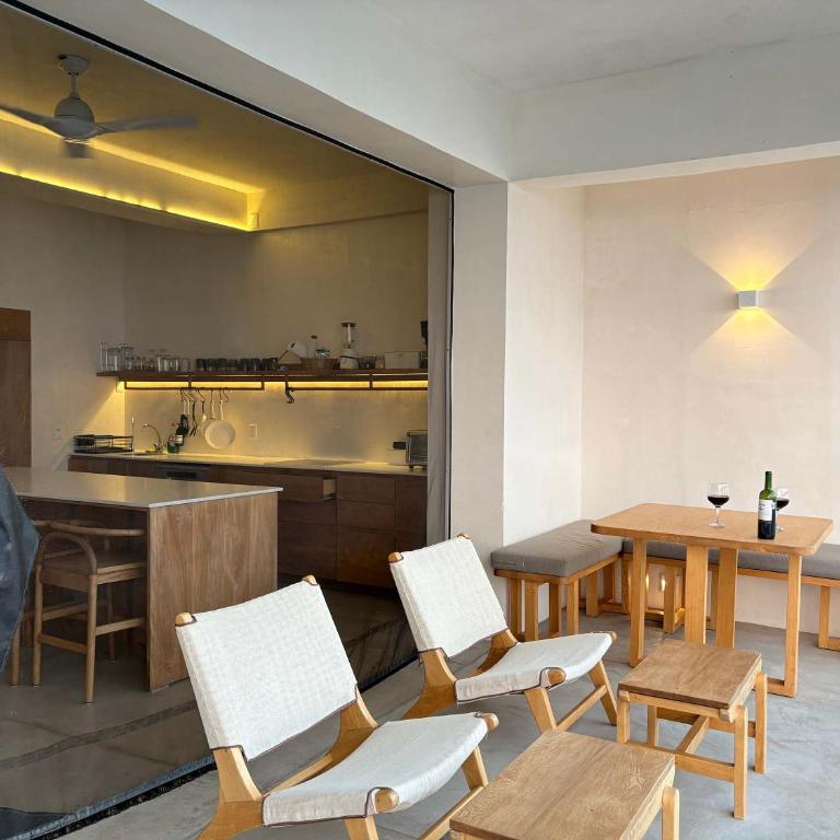 Oceanfront Luxury at The Tower at La Escondida - Apartment - 24