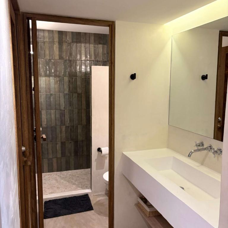 Oceanfront Luxury at The Tower at La Escondida - Apartment - 26