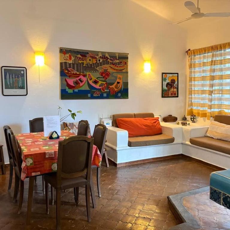 3BR Beach Home Palapa Pool & Steps to the Beach - Apartamento - 3