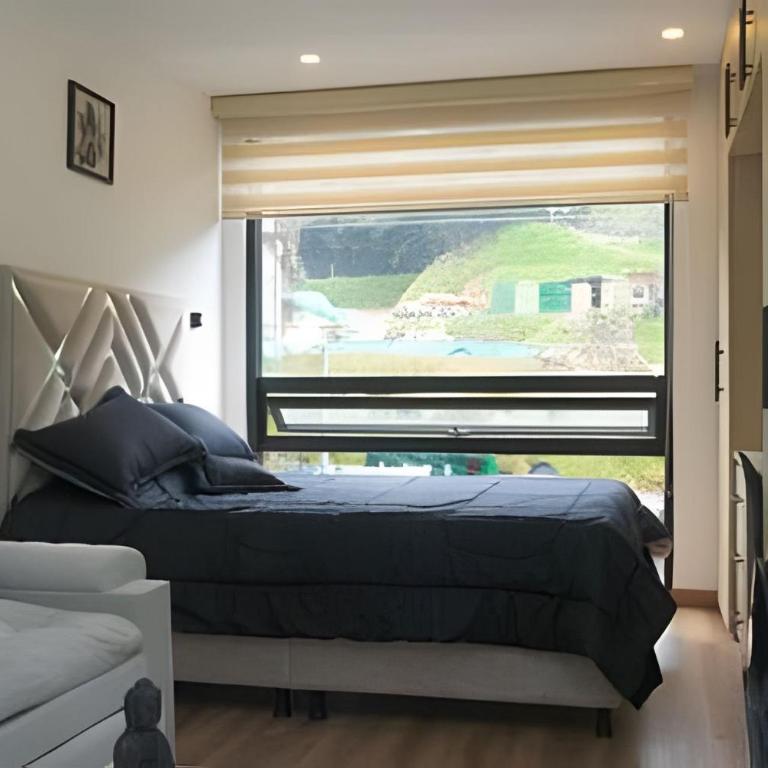 Confortable Loft ejecutivo, North point Usaquén - Apartamento con vistas a las montañas - 1