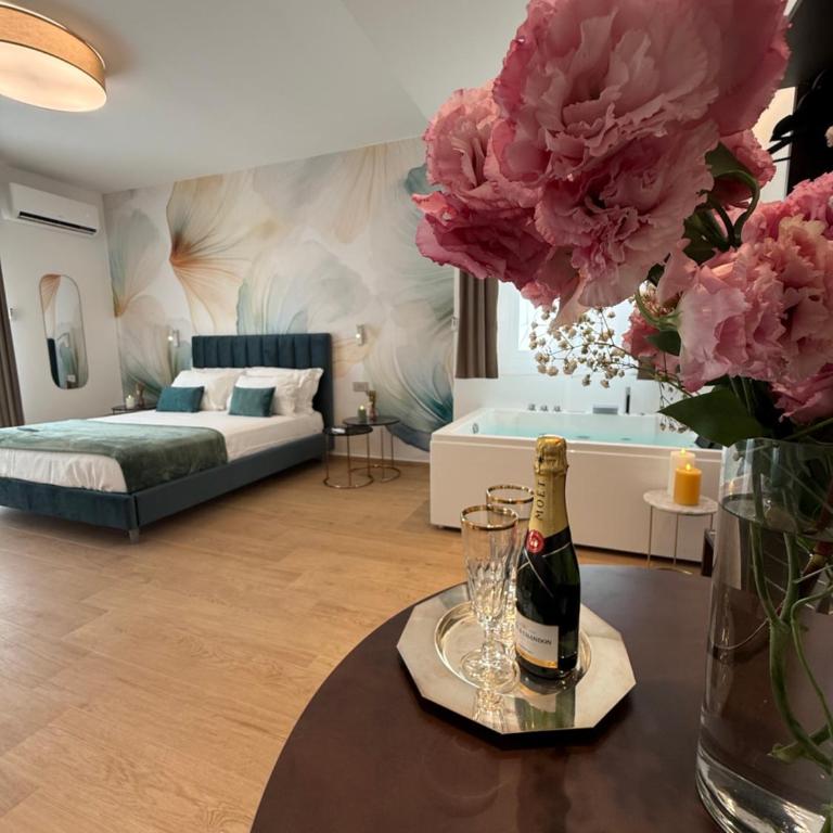 Seventh Floor Luxury Rooms & Spa - Camera Matrimoniale con Vasca Idromassaggio - 1