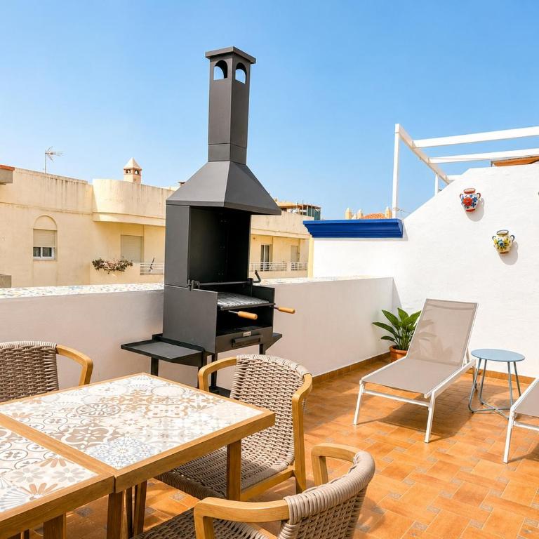 Apartamento Buganvilla, Playa,Free WiFi Smart TV - One-Bedroom Apartment - 1