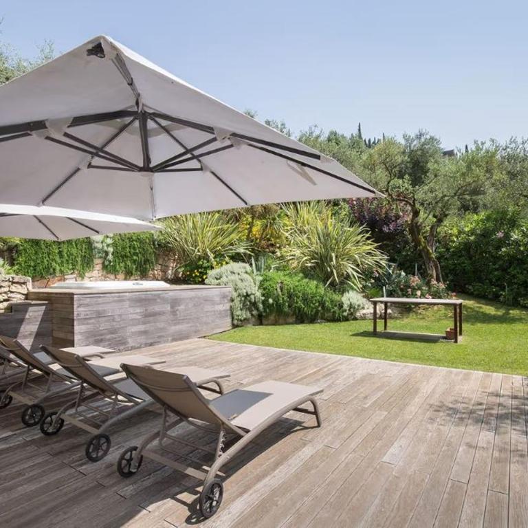 Luxury Lake View Private Pool - Villa - 20