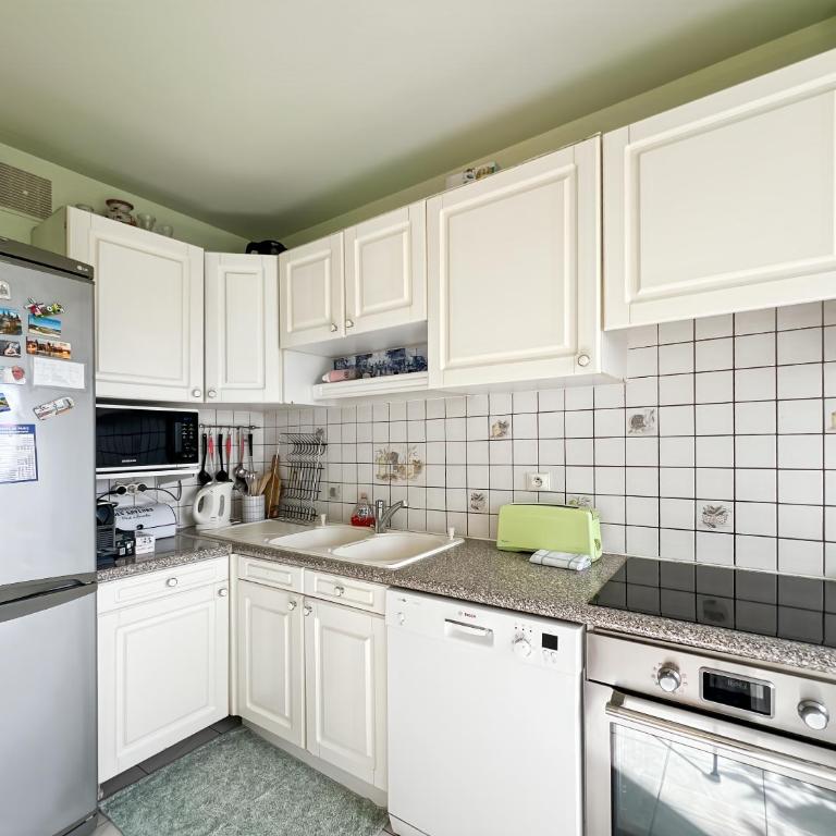 Appartement familial avec vue sur les grands monuments de paris - One-Bedroom Apartment - 13