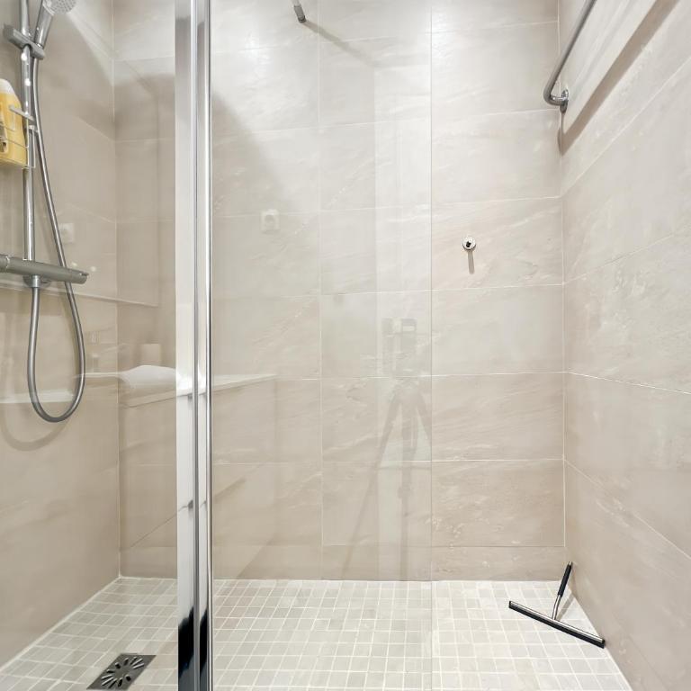 Appartement familial avec vue sur les grands monuments de paris - One-Bedroom Apartment - 22