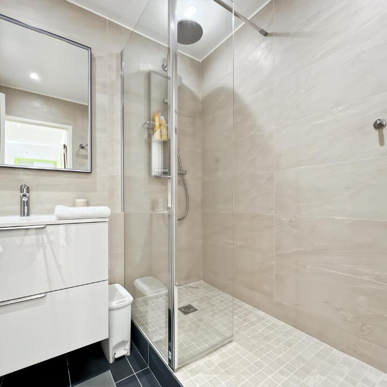 Appartement familial avec vue sur les grands monuments de paris - One-Bedroom Apartment - 21
