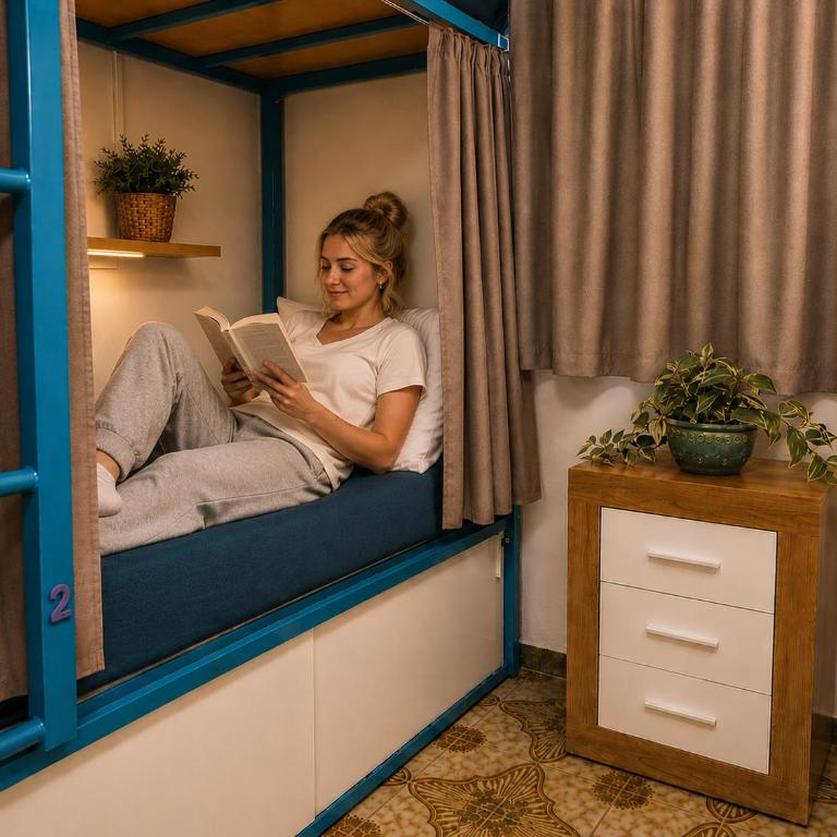 Kite and Surf - Private rooms - Chambre Quadruple Économique avec Salle de Bains Commune - 3