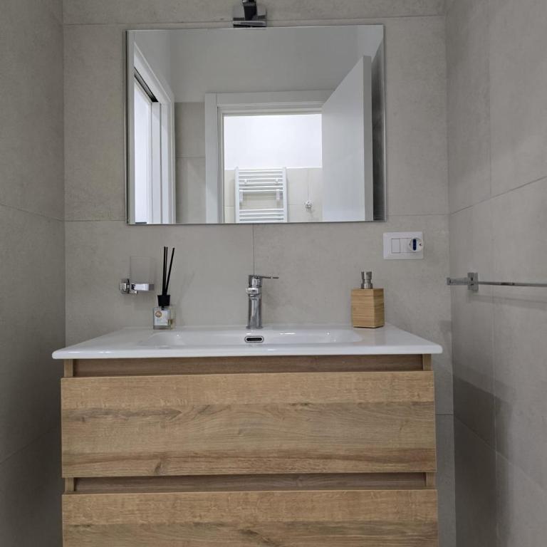 Casa Spaccanapoli 42 - Appartamento con 1 Camera da Letto e Vista Città - 30