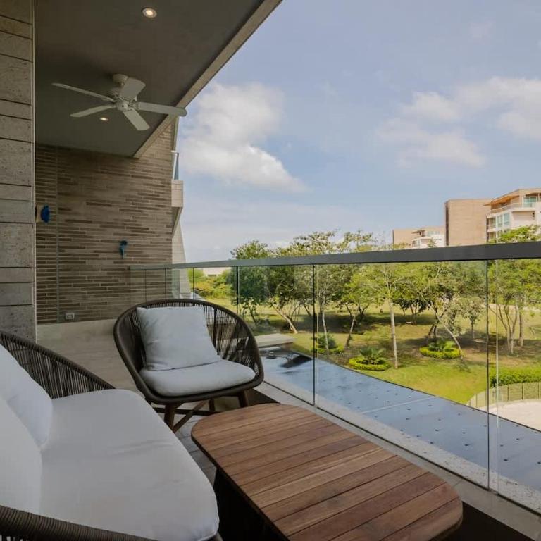 2BR apartment with balcony and amazing views - Apartment with Balcony - 12