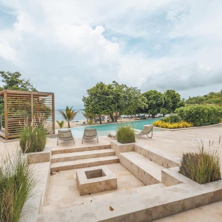 Stunning Sea Views from 3BR Penthouse F3 - Three-Bedroom Apartment with Ocean View - 9