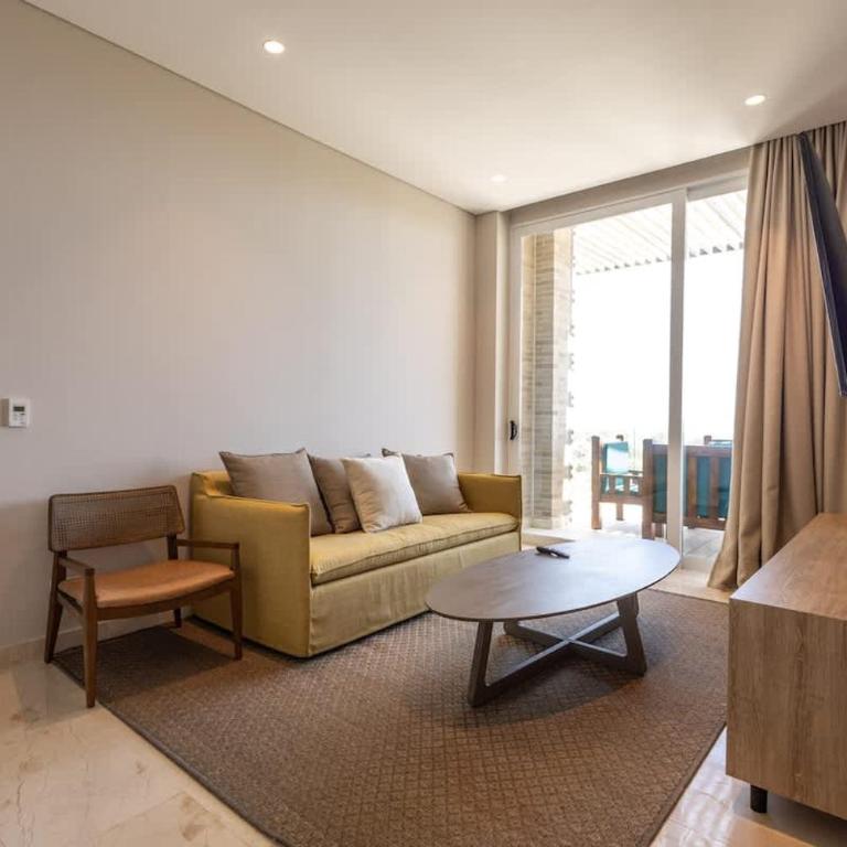 Stunning Sea Views from 3BR Penthouse F3 - Three-Bedroom Apartment with Ocean View - 22