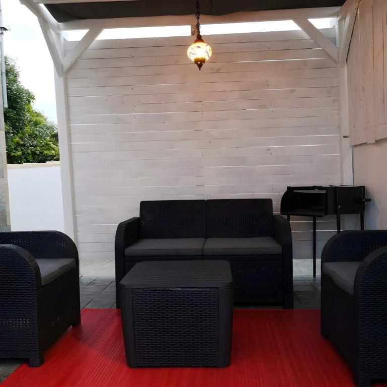 Casa Moderna con piscina privada y barbacoa - Casa - 9