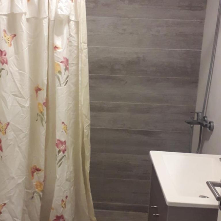 A tres calles de la playa y cuatro de la peatonal - One-Bedroom Apartment - 27