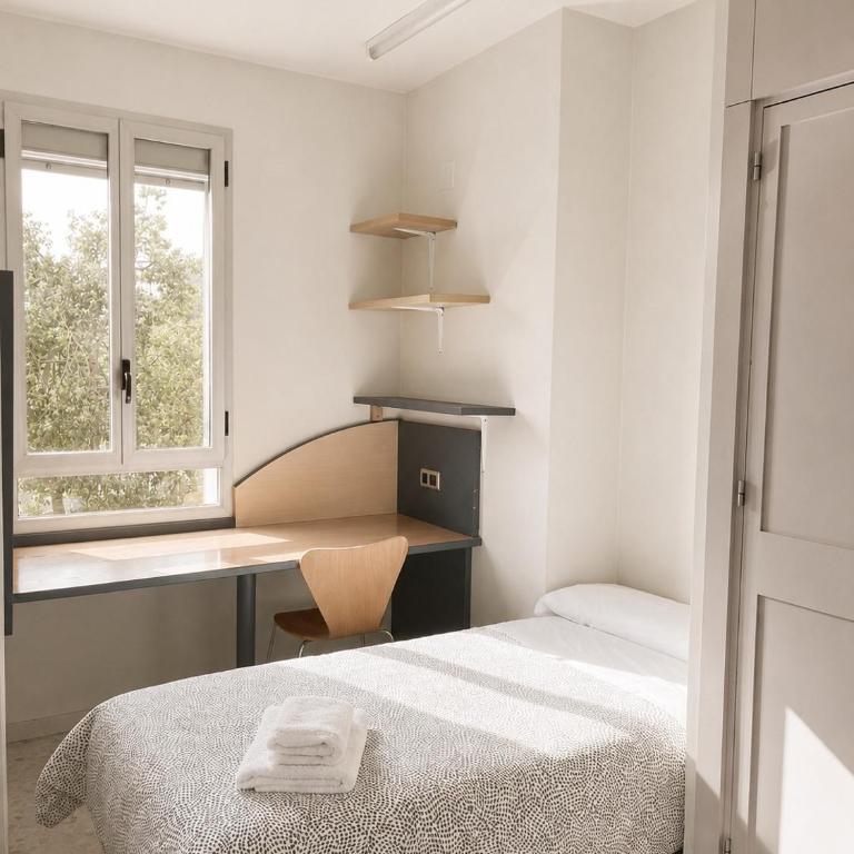 Residencia Universitaria "RUDMA LOS BERMEJALES" - Habitación Individual - 2