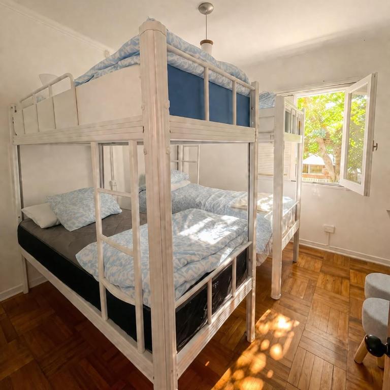 Casa Tribu - Cama en habitación femenina compartida de 4 camas - 2