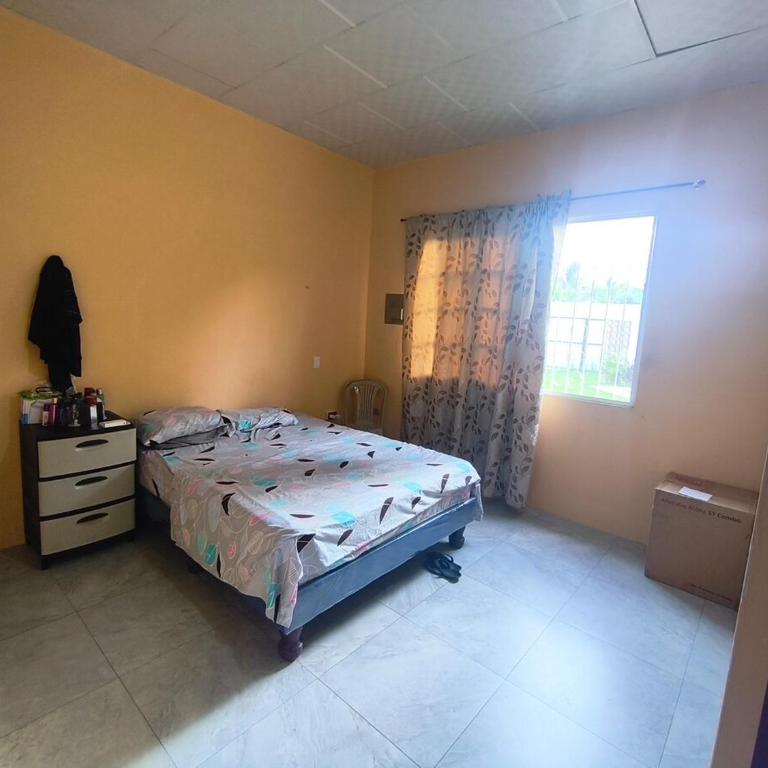Country house with a pool and access to a river - Casa de 2 dormitorios - 9