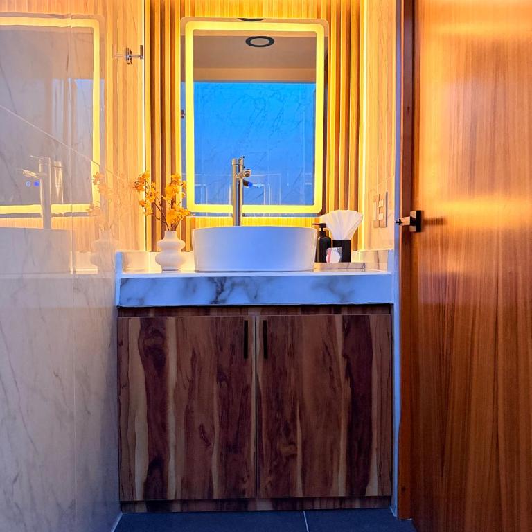 Penthouse centro espectacular vista a Santo Domingo - Two-Bedroom Apartment - 18