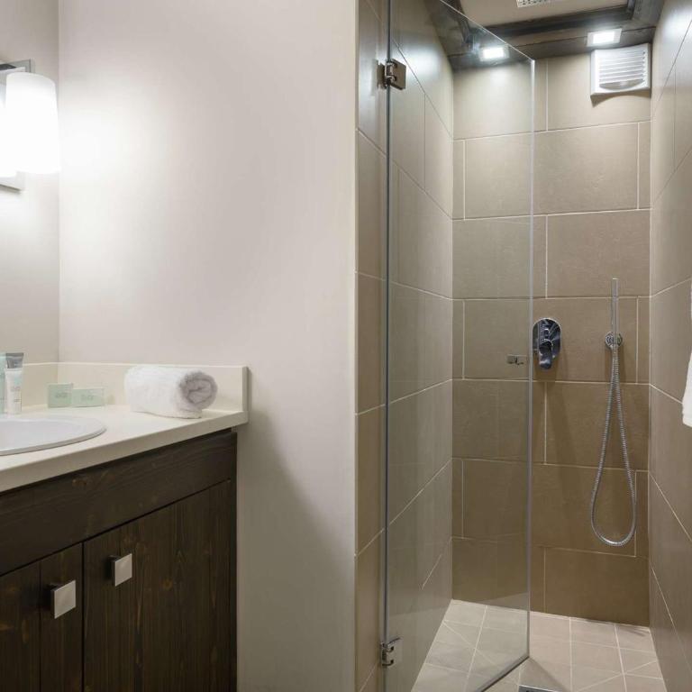 Appartement duplex centre station - 8 pers. - FR-1-631-265 - Apartment - 10