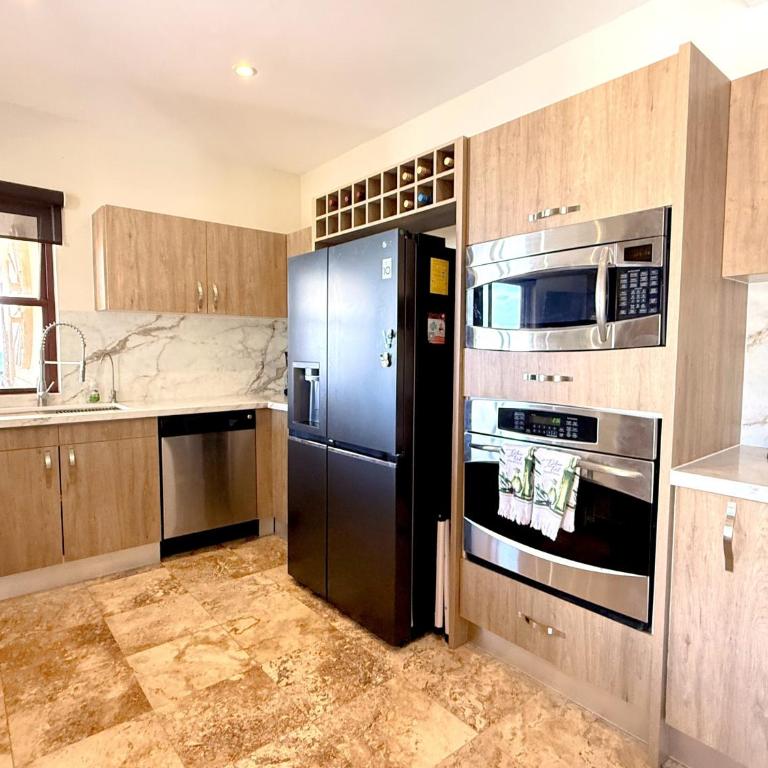 Luxury Oceanfront 3BR Condo with Private Plunge Pool at El Faro - Apartamento de 3 dormitorios - 35