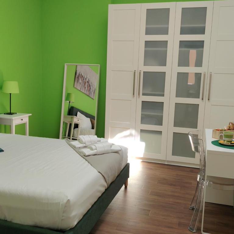 LE TAMERE Attic Rooms Bologna - Camera Tripla con Bagno in Comune - 3