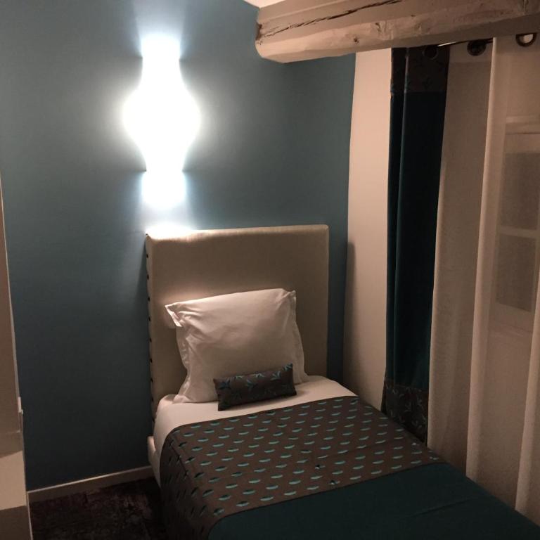 Hotel Du Pont Vieux - Chambre Triple Standard - 5
