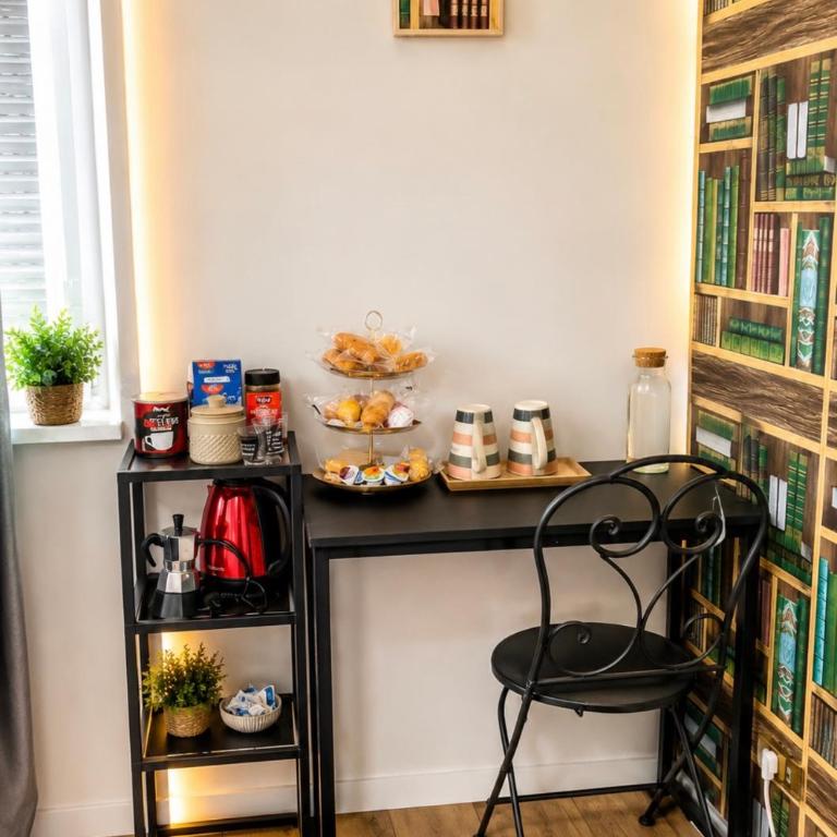 ALE HOME - Large Double Room with en-suite Bathroom - 1