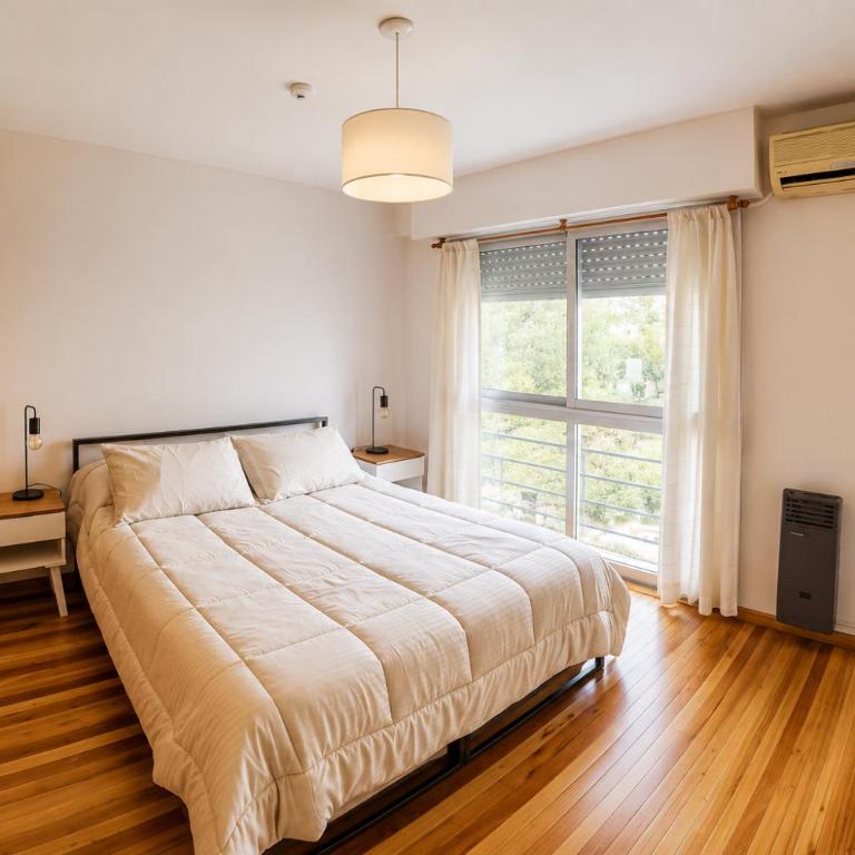 Dúplex Calle 9 - 2 dormitorios y cochera - Two-Bedroom Apartment - 8