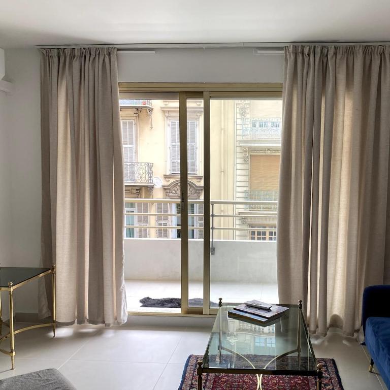 Chic 1-BR with Terrace, AC & Wi-Fi - Apartment mit 1 Schlafzimmer - 16