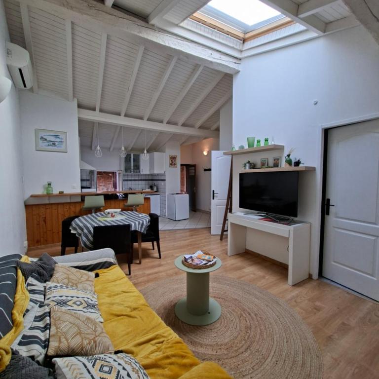 Charmant appartement en hypercentre - Quartier les Carmes Palais de Justice - Apartment mit 1 Schlafzimmer - 1