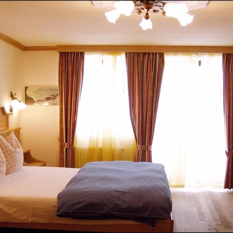 Chalet Degli Angeli - Chambre Double ou Lits Jumeaux - Vue sur Montagnes - 2