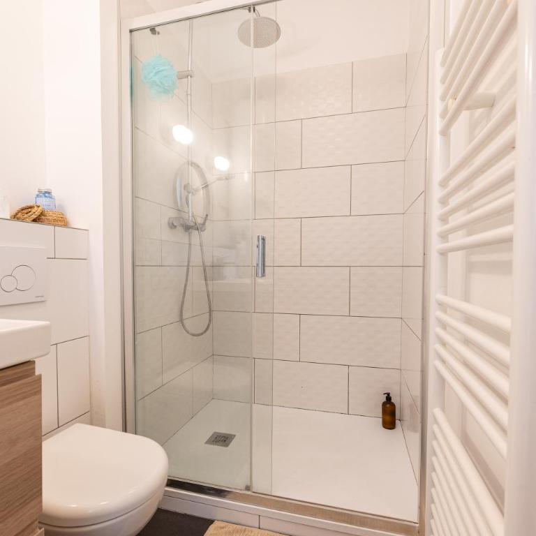Appartement T3 2 chambres separees proche du centre ville de Pau - Appartement 2 Chambres - 8