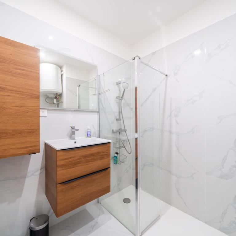 Hello Côte D'Azur - Appartement à5min de plages - Apartamento de 1 dormitorio - 1