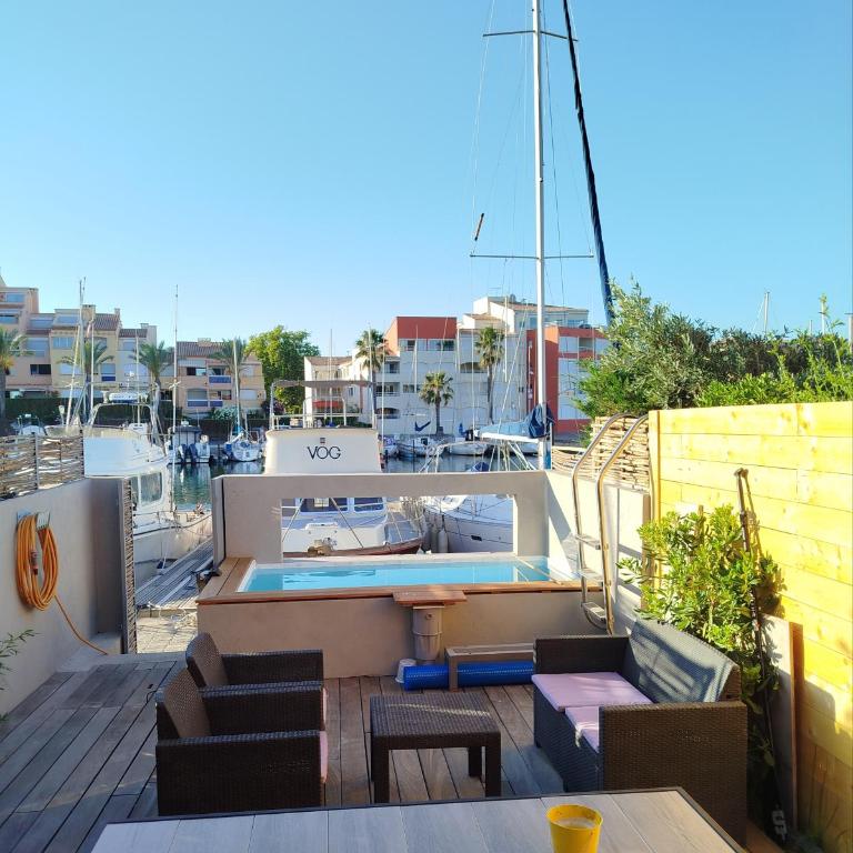 Villa VOG ou chambres sur l'Île des Marinas au Cap d'Agde - Villa con 3 Camere da Letto - 16