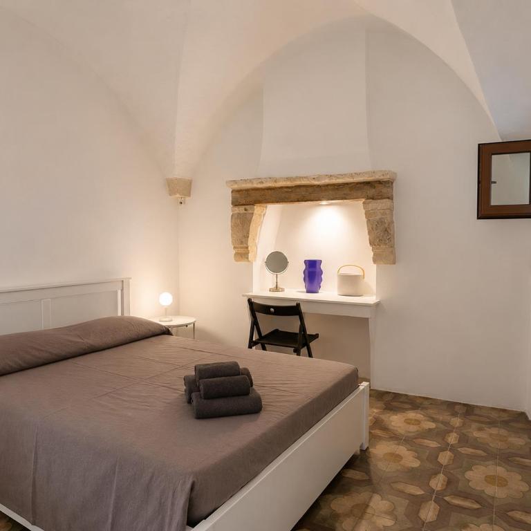 Paralleli Stay - Camera Matrimoniale con Bagno Privato - 1