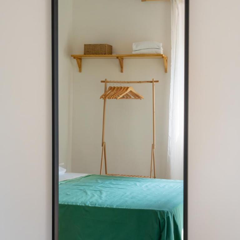Barzy Urban Country House - Camera Matrimoniale con Balcone - 2