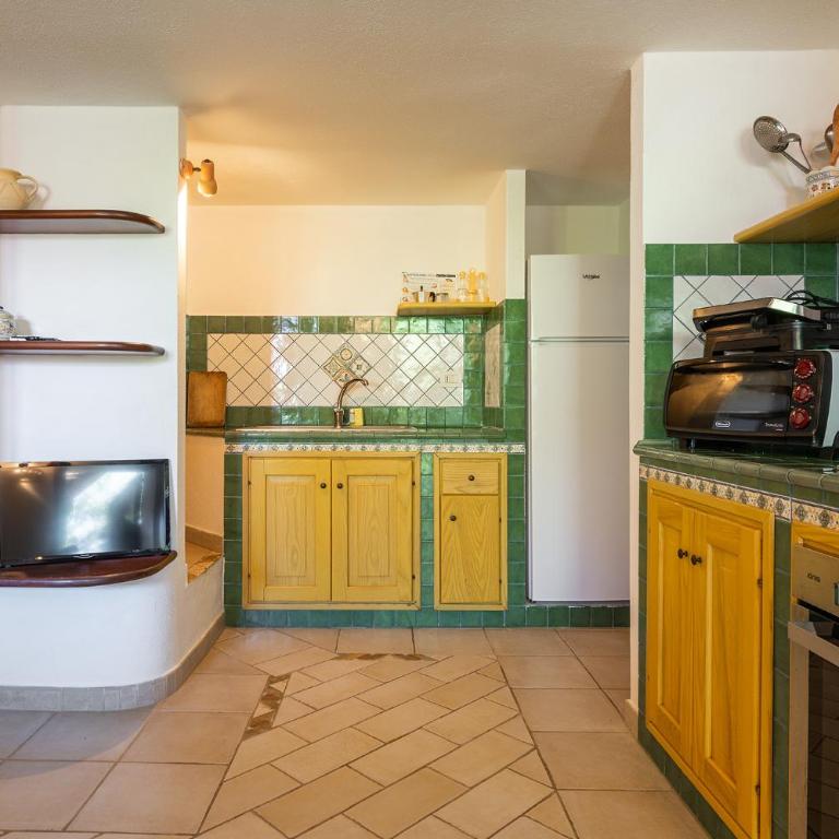 AffittaSardegna-Casa La Pelosa 2 - Casa con 1 Camera da Letto - 6