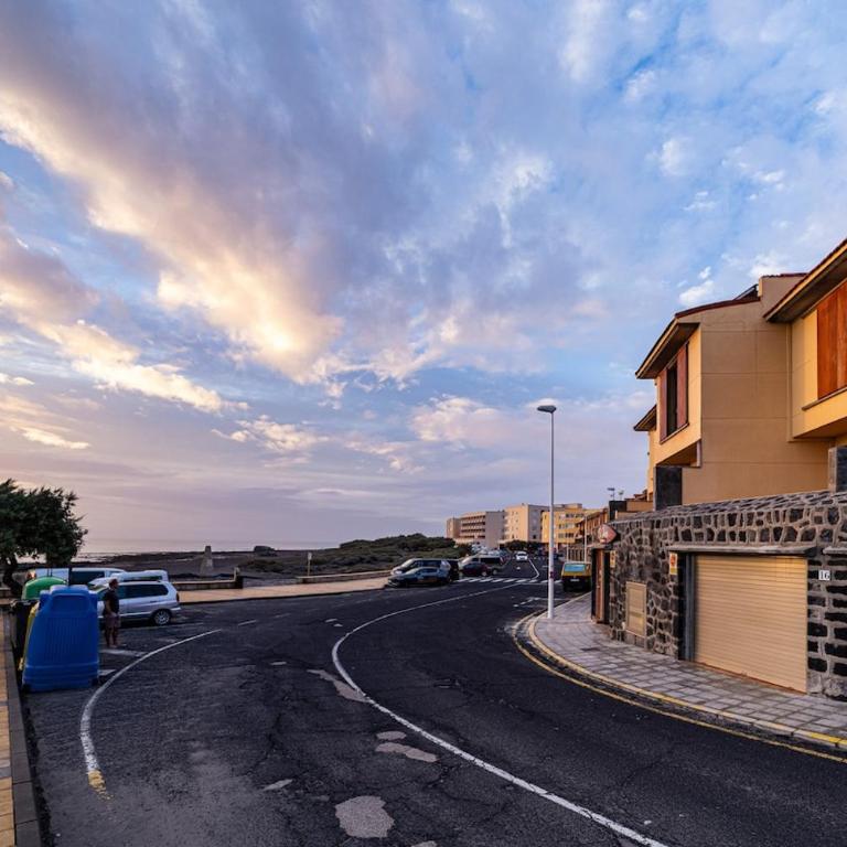 El Medano, Casa Cabezo, stunning ocean house for 2-4-6-8 friends or family - Apartamento de 3 dormitorios - 9