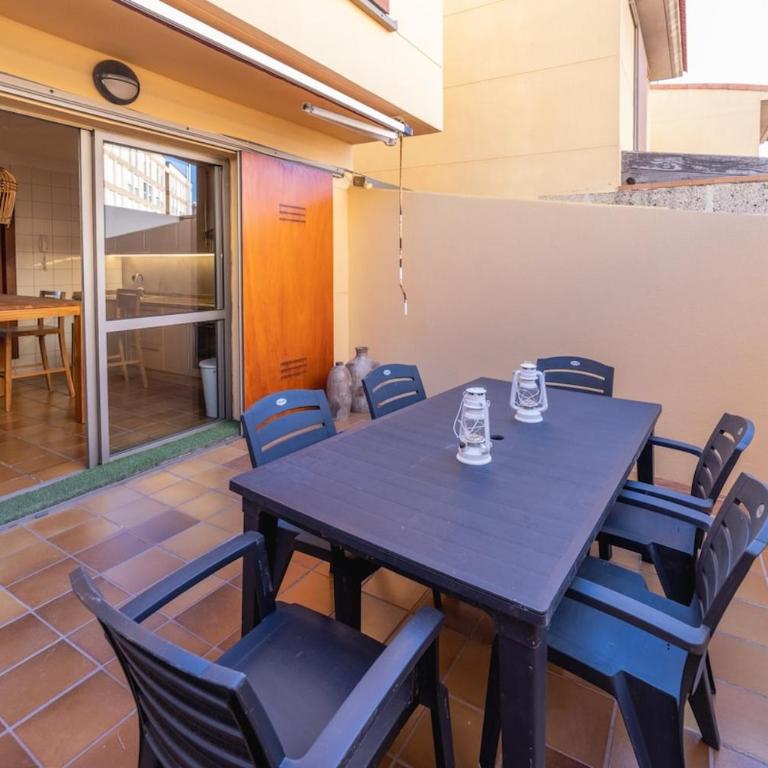 El Medano, Casa Cabezo, stunning ocean house for 2-4-6-8 friends or family - Apartamento de 3 dormitorios - 44
