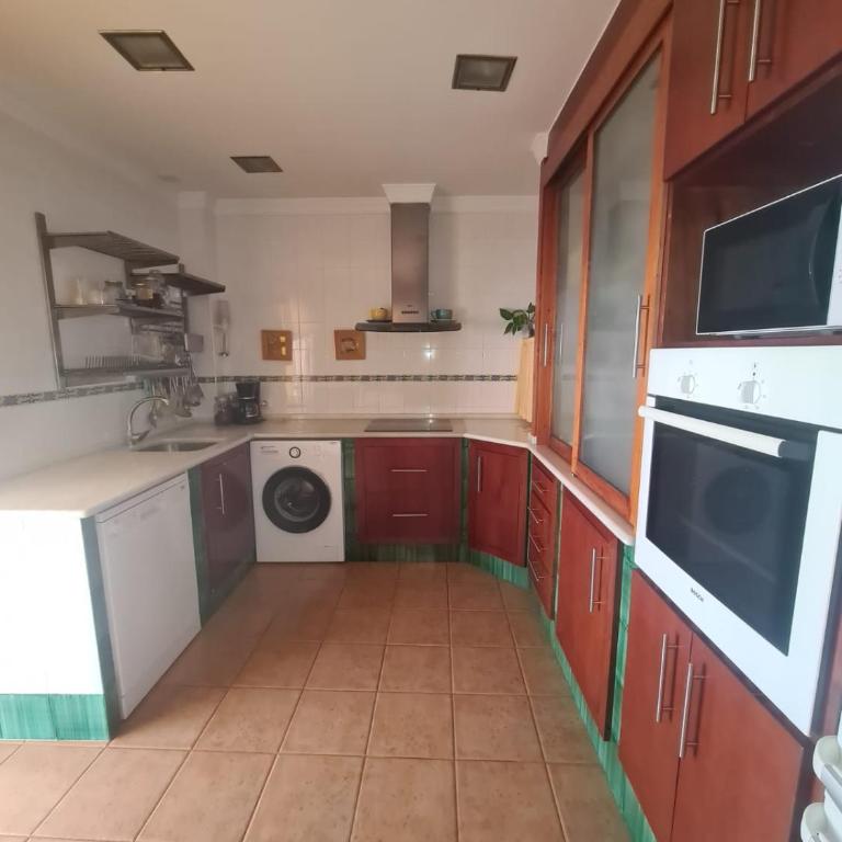 Casa Igna - Three-Bedroom House - 11
