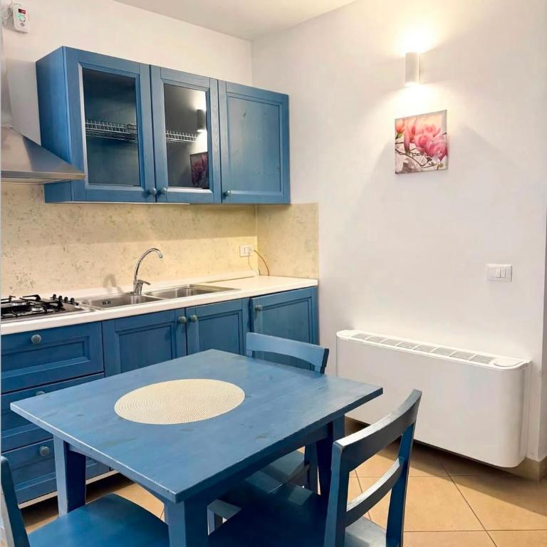 Residence Del Casalnuovo - Camera Familiare con Doccia - 5