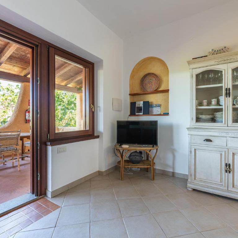 AffittaSardegna-Casa Pelosa 4 - Casa con 2 Camere da Letto - 11