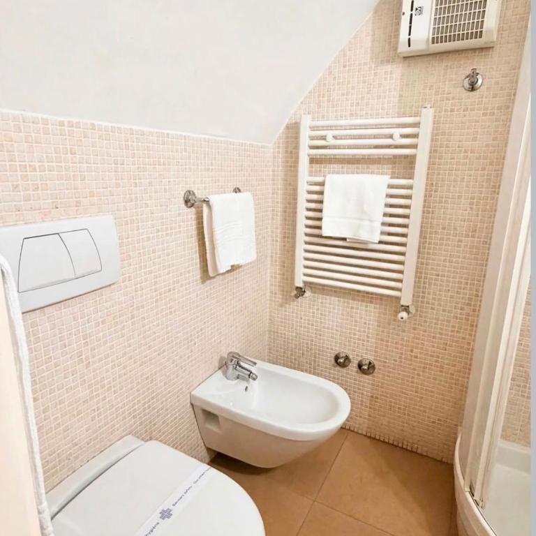 Residence Del Casalnuovo - Camera Matrimoniale Economy - 5