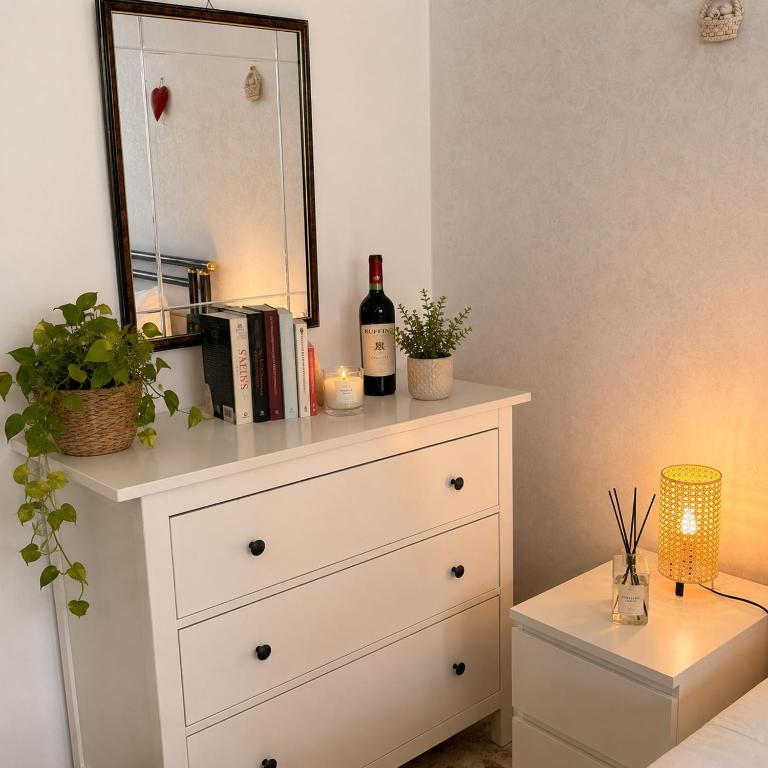 Dimora Italia - Appartamento con 2 Camere da Letto - 13