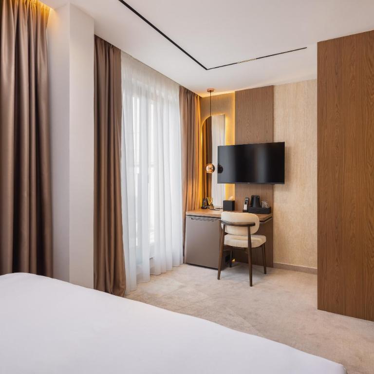 PLATINUM hotel & spa - Standardna Soba sa King-sajz Krevetom - 8