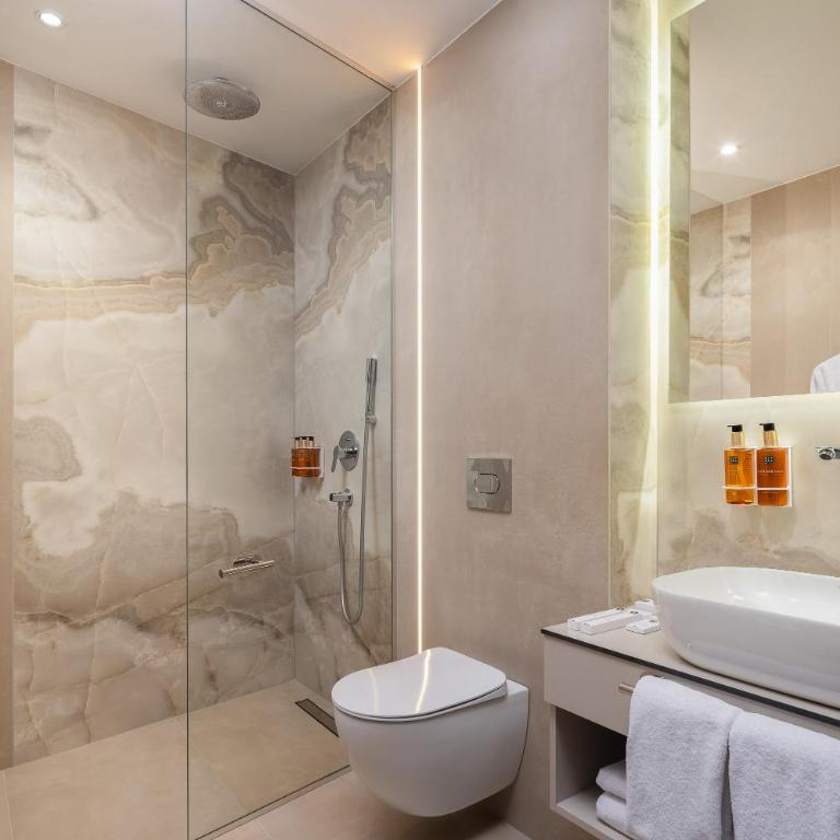 PLATINUM hotel & spa - Deluks Dvokrevetna Soba sa Bračnim Krevetom/Zasebnim Krevetima - 2