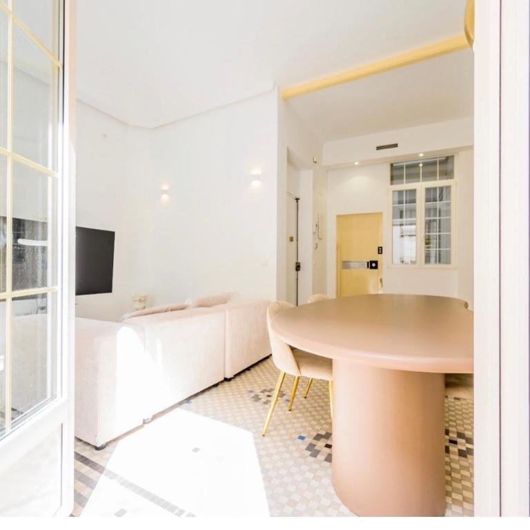 PISO A ESTRENAR! Centro Larios-Carcer 200mts - Apartment - 18