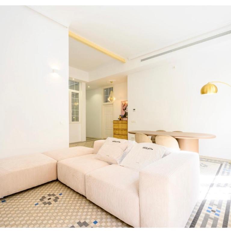 PISO A ESTRENAR! Centro Larios-Carcer 200mts - Apartment - 23
