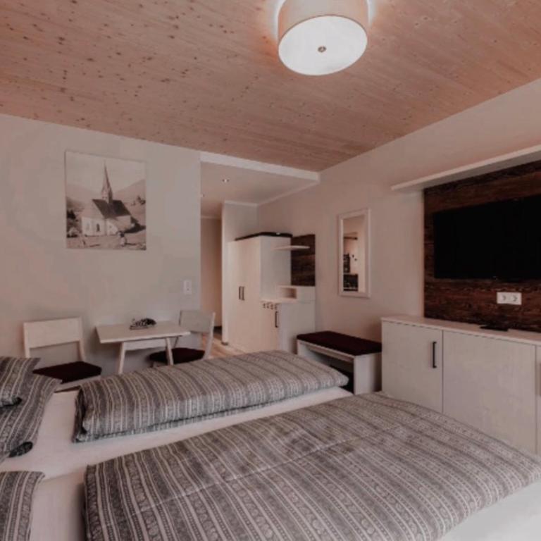 Urbanhof Pension & Appartements - Doppelzimmer - 1
